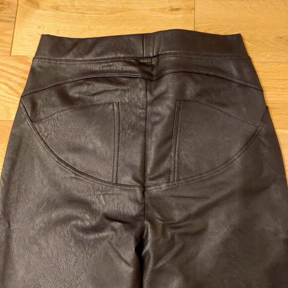 BNWT Tagoo Faux Leather Pants - Picture 3 of 8